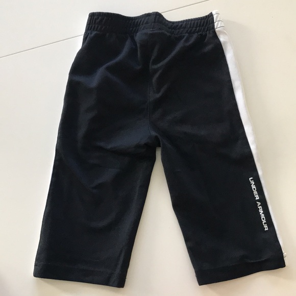 12 month UNDER ARMOUR bottoms - Picture 3 of 7